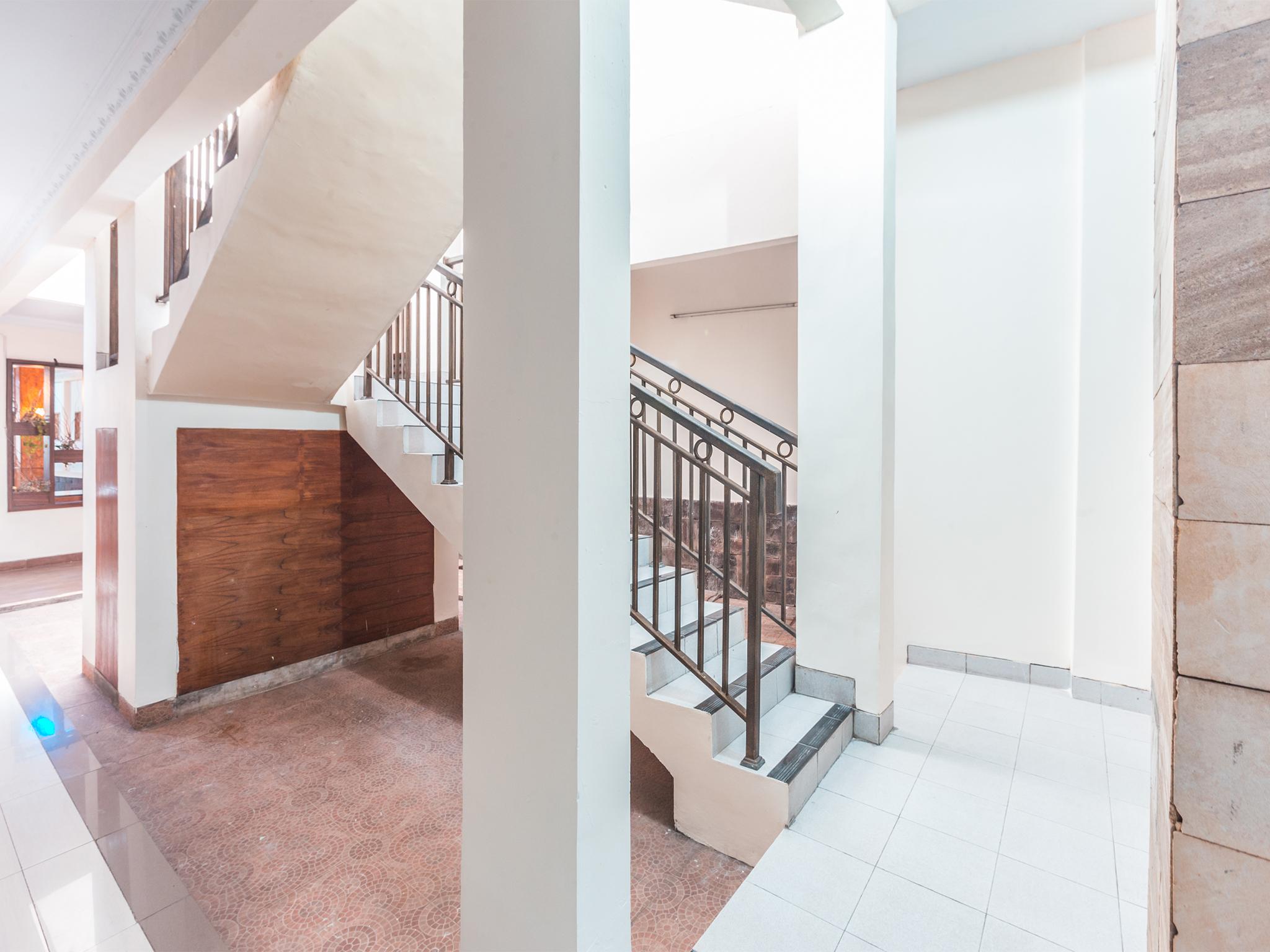 Oyo 1667 Wisma Lux Barkah Jakarta Luaran gambar